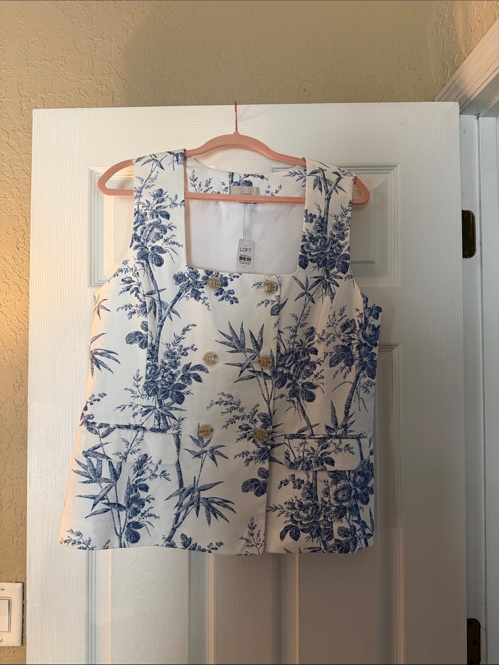 NWT LOFT White and Blue Floral Double-Breasted Tunic Top